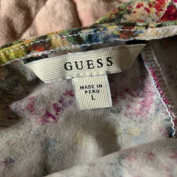 Guess floral top - Picture 10 of 12